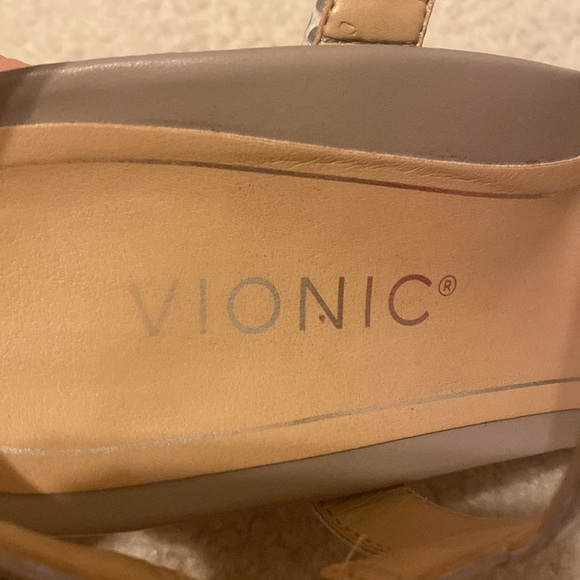Vionic Sandals - Picture 3 of 6